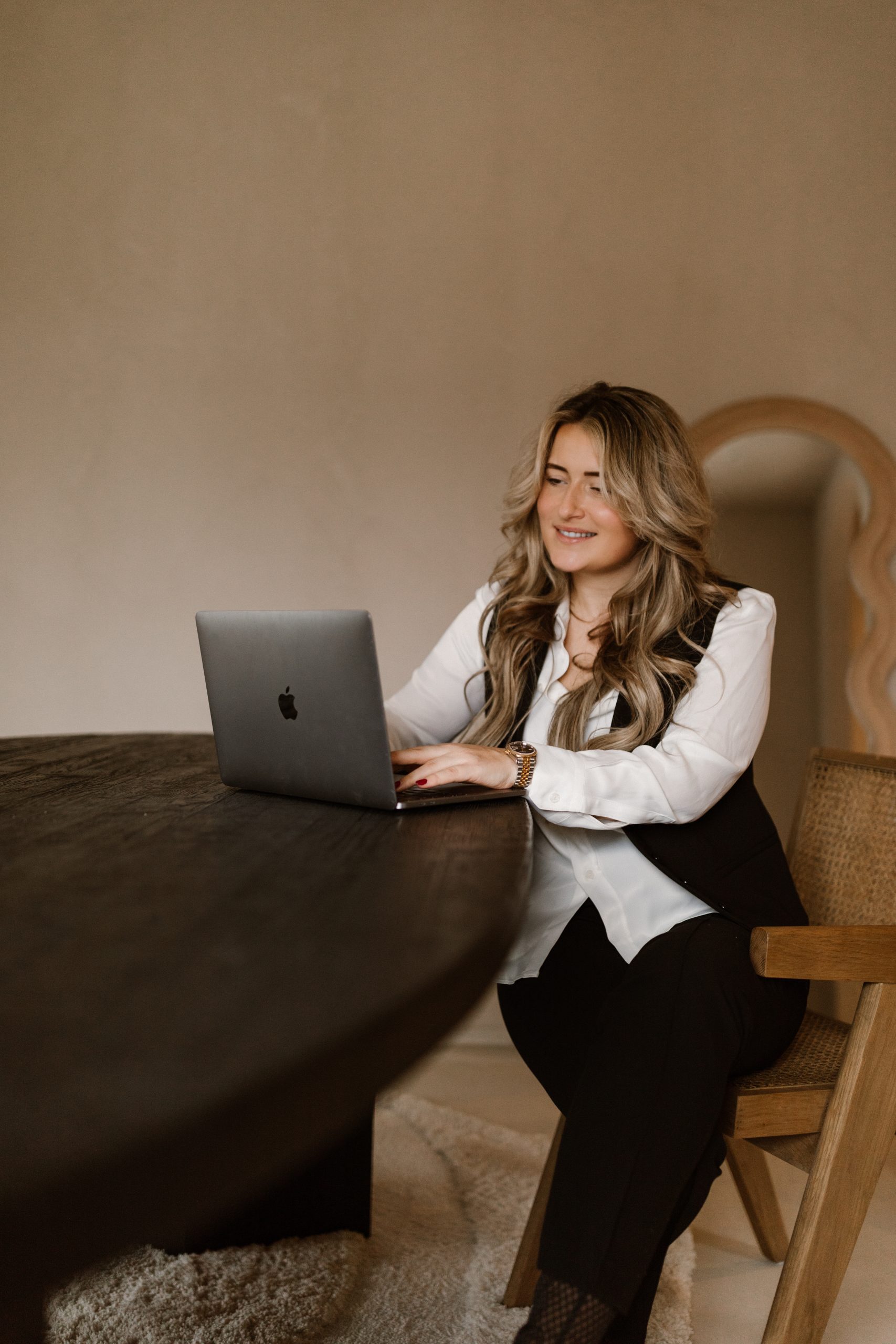 Lou & Lou marketing agency oprichters Naomi en Jaynie portret